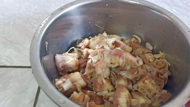 Nggak nyangka rebus nangka muda cuma 7 menit bisa empuk dan nggak hitam, triknya cuma pakai bahan ini