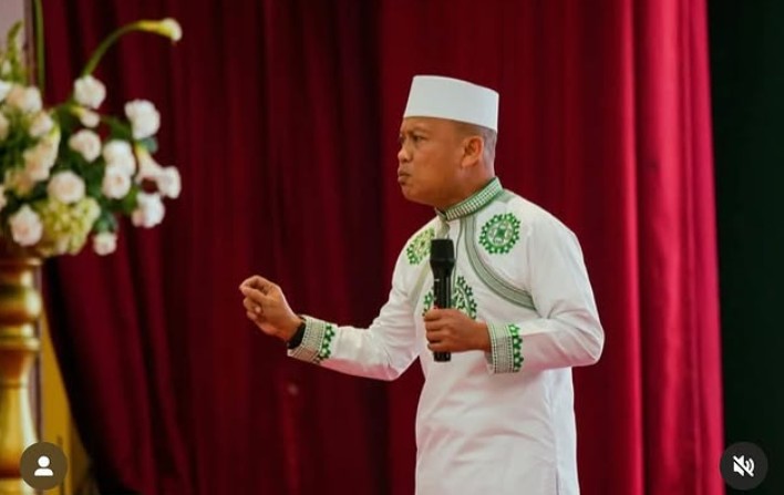 Dekornya sesuai dengan warna kesukaan Titiek Puspa, ini 9 momen tahlilan 7 hari kepergian sang maestro