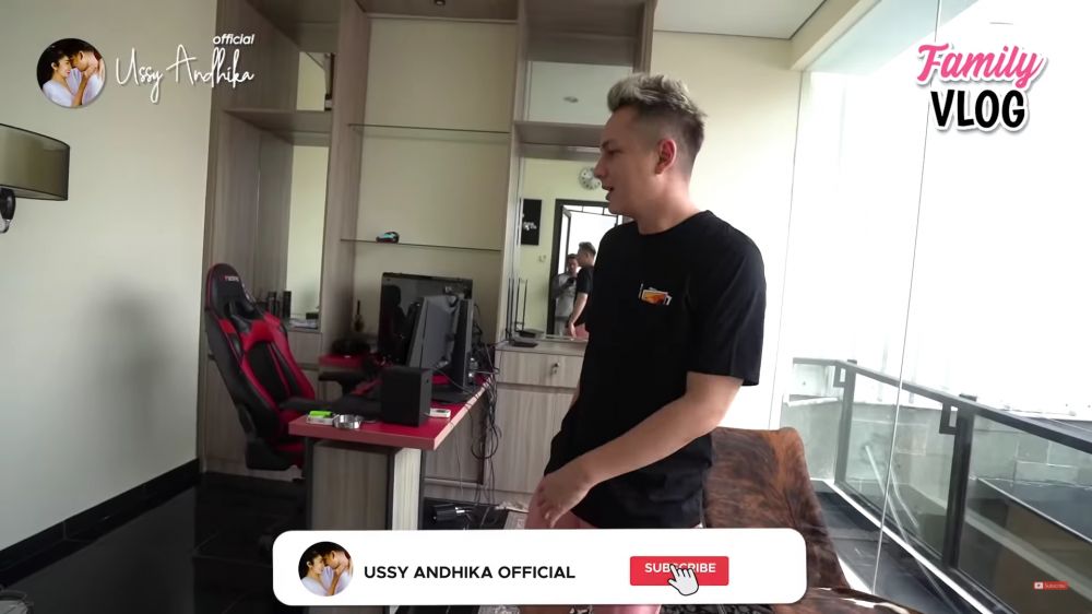 Dulu dicibir numpang hidup istri kini punya rumah Rp50 M, intip 13 potret hunian Andhika Pratama