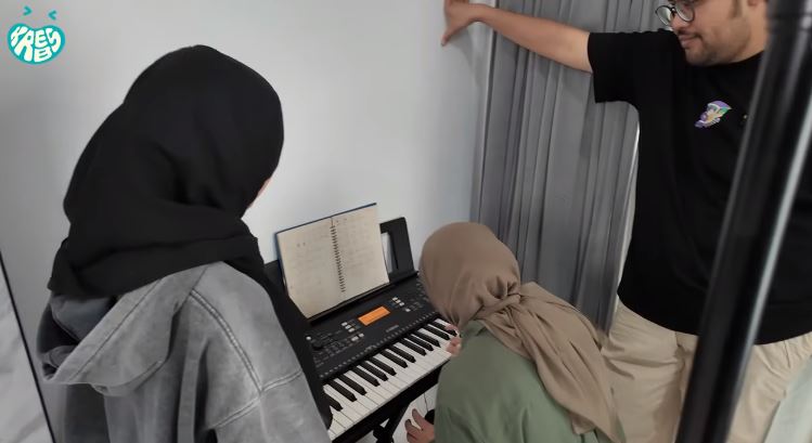 Dulu tinggal di gang kini huni perumahan elit, 9 potret rumah komika cewek ini harganya Rp 4 M