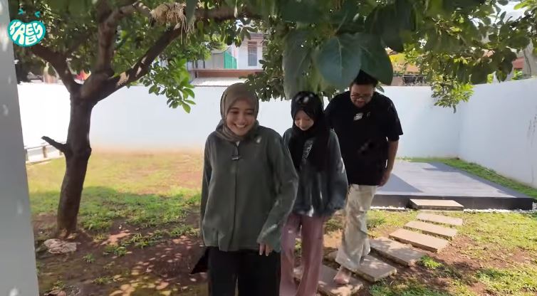 Dulu tinggal di gang kini huni perumahan elit, 9 potret rumah komika cewek ini harganya Rp 4 M