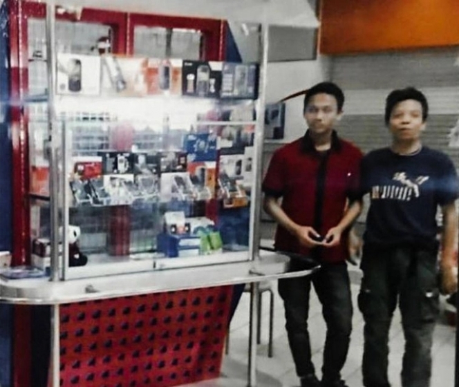 Tak diduga, bocah plontos ini kini jadi YouTuber sukses punya 2 anak, 11 transformasinya manglingi