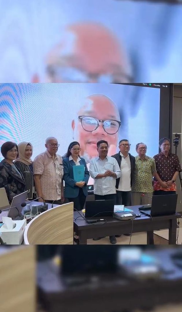 9 Momen Ashanty ujian proposal disertasi S3 Unair, menangis usai dinyatakan lulus dengan nilai A