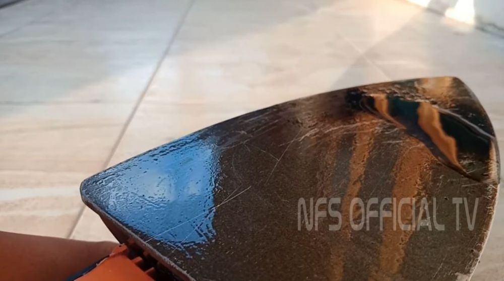 Ternyata modal Rp0 setrika lama berkerak gosong bisa kinclong dan mulus lagi, pakai 1 bahan dapur