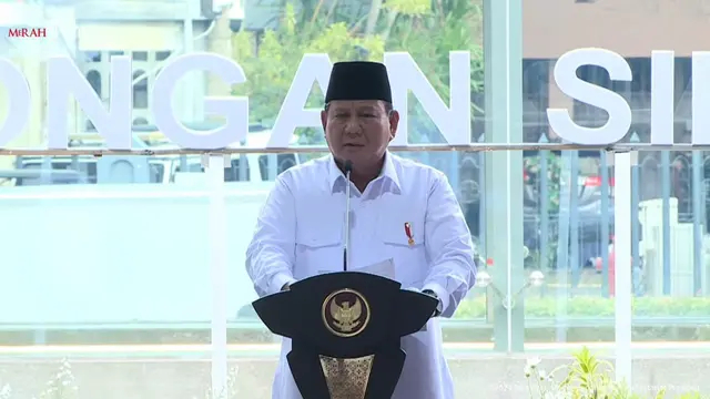 Koperasi Desa Merah Putih dikritik profesor, apa tanggapan Prabowo?