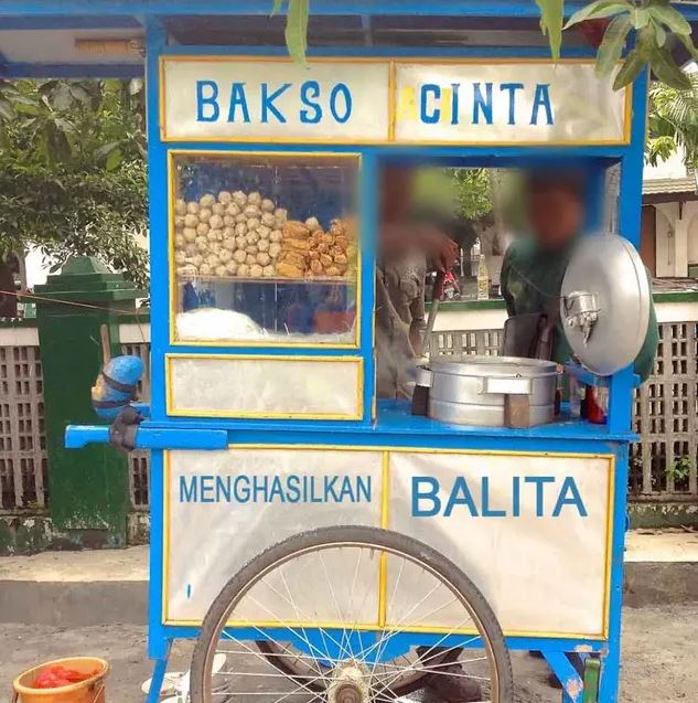 11 Potret kocak tukang bakso keliling ini ada aja terobosannya, ini baru S3 marketing