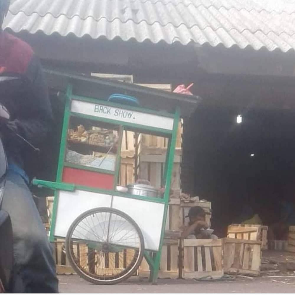 11 Potret kocak tukang bakso keliling ini ada aja terobosannya, ini baru S3 marketing