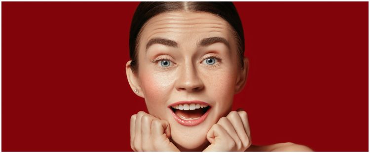 Trik pudarkan garis halus di wajah pakai 1 bahan sayuran, wajah tampak awet muda di usia 50 tahun