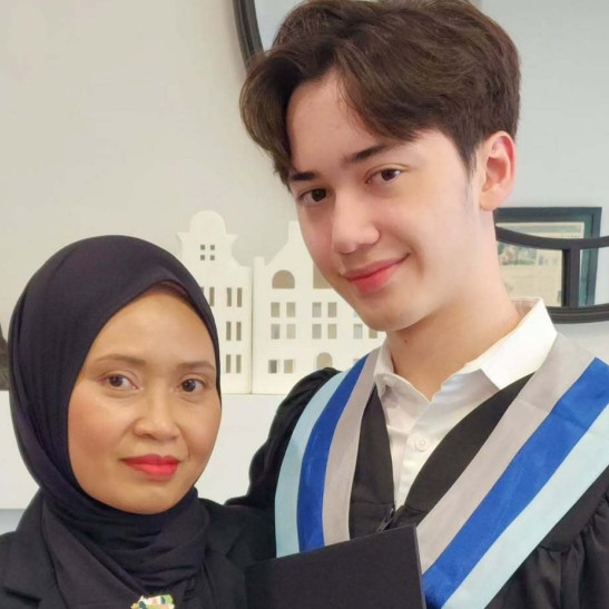 Nikmatul Rosidah eks TKW sukses jadi YouTuber kini punya rumah gaya Amerika di Kanada, ini 9 potretnya