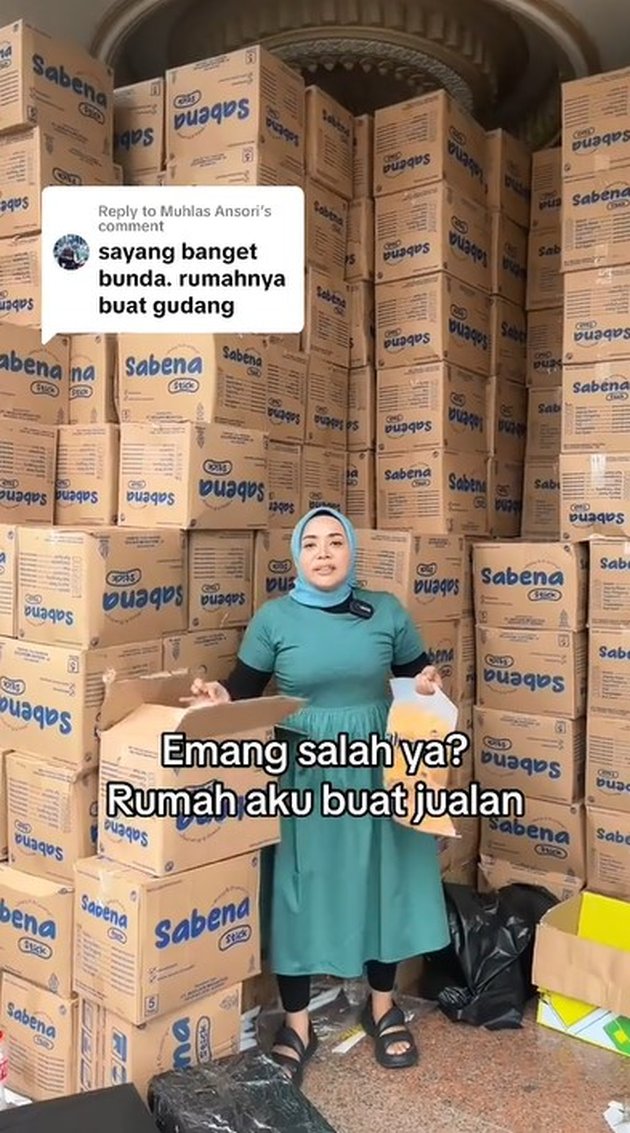 Kini jadi gudang dulu megah dengan kafe di teras rumah, intip 9 potret hunian baru Muzdalifah