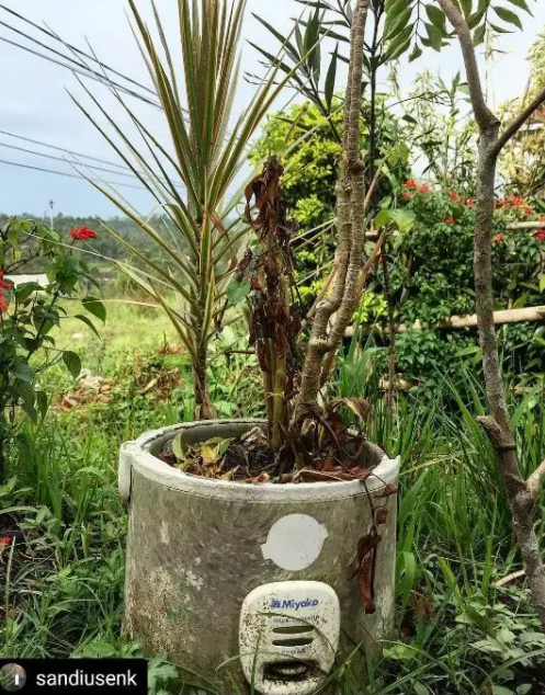 Jangan dibuang ke tong sampah, ini 11 potret alih fungsi barang elektronik ini idenya kreatif abis