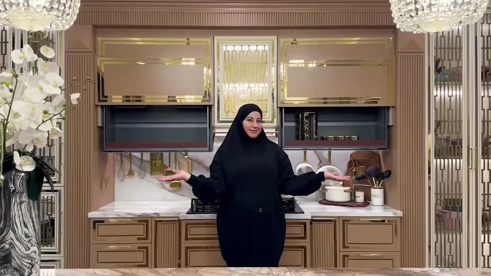 11 Potret dapur baru Tasyi Athasyia desain dan fasilitasnya mewah, serba touch screen