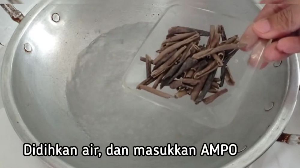 Ternyata nggak butuh garam atau cuka, kini ada trik cepat bikin pare nggak pahit dalam 3 menit