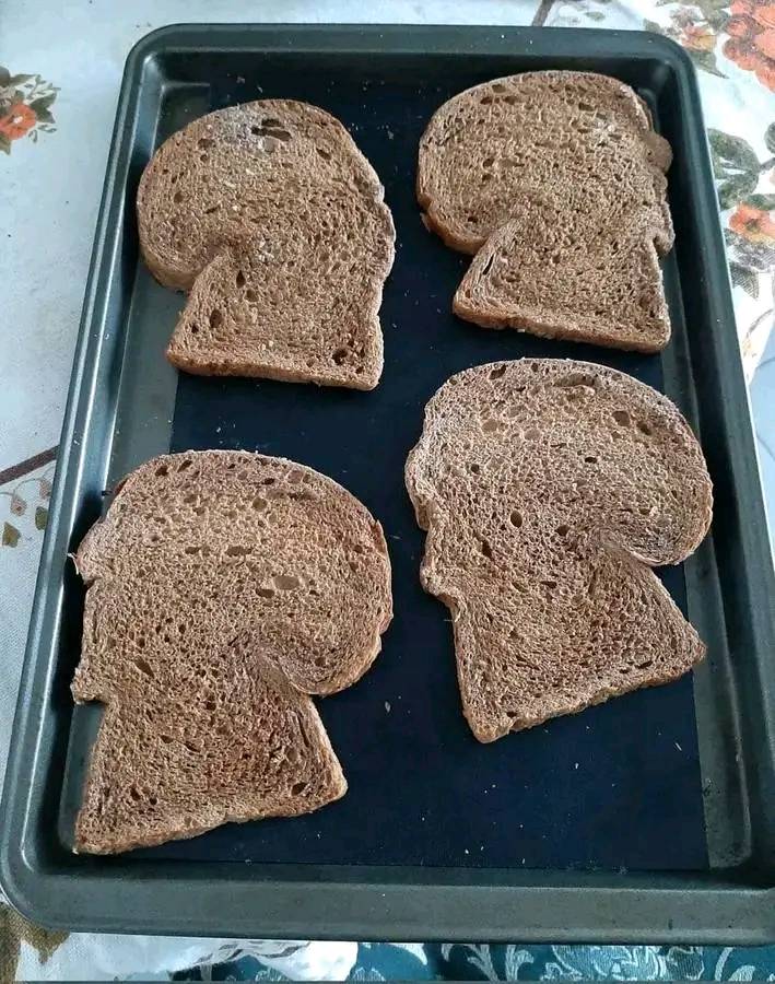 Disebut pareidolia, 13 potret kocak benda mirip wajah ini bikin susah lihat bentuk aslinya