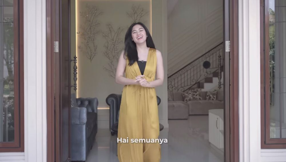 Rumah baru Ochi Rosdiana eks JKT48 sebelum nikah megahnya bak bangunan klasik Eropa, ini 10 potretnya