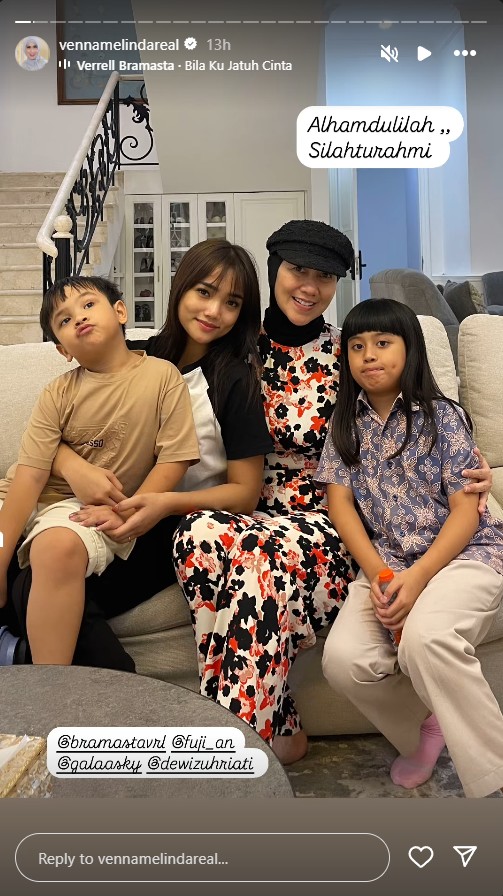 Verrel Bramasta dan Fuji makin nempel, 9 momen Venna Melinda makin akrab kunjungi rumah Gala Sky