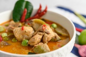 7 Resep tongseng ayam tanpa santan yang gurih, kaya rasa, dan nggak bikin enek