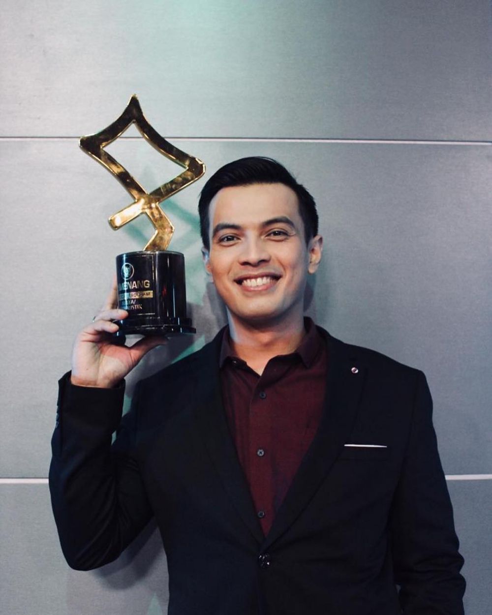 Bocah mungil ini besarnya jadi aktor hits kini, 11 potret transformasinya yang kini jadi presenter