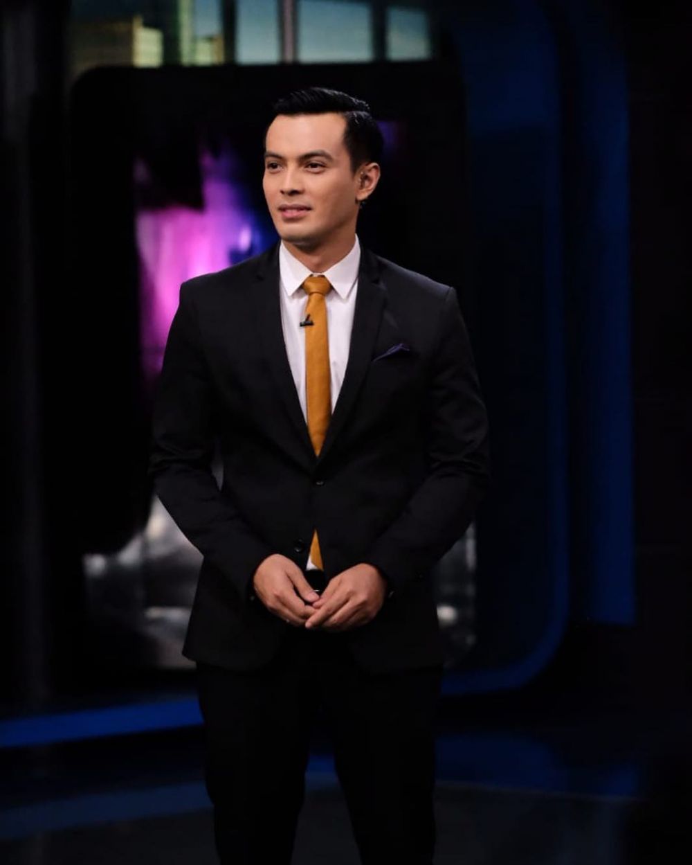 Bocah mungil ini besarnya jadi aktor hits kini, 11 potret transformasinya yang kini jadi presenter