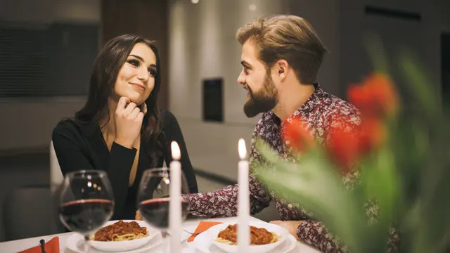 7 Zodiak paling romantis yang selalu membuat pasangan bahagia