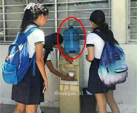 11 Potret kocak ini butuh waktu beberapa menit buat mencari letak kelucuannya, mata harus jeli