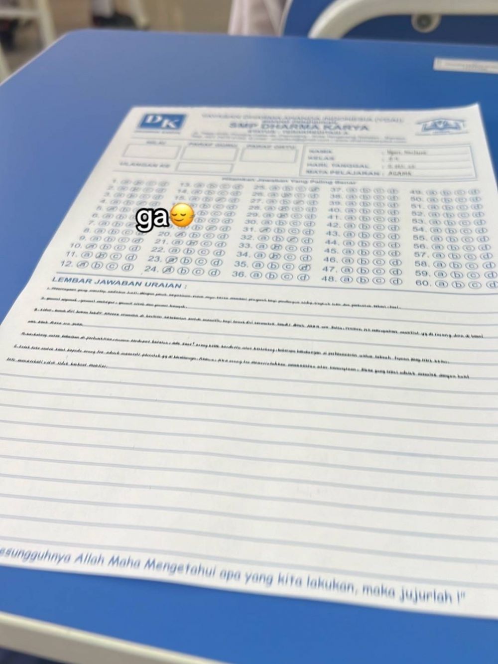 Viral siswa tulisannya rapi tapi ukurannya kecil minta ampun, bikin yang baca nyerah, ini 11 potretnya