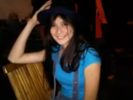 Artis cantik ini dulu bintang FTV sekarang jadi hot mom, intip 11 potret lawasnya saat masih berakting