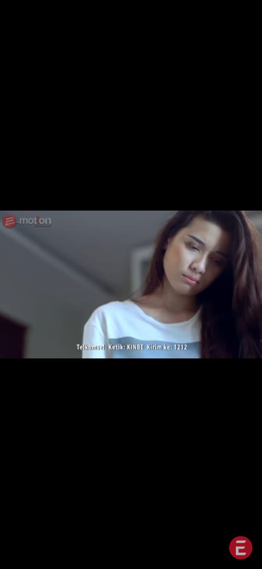 Artis cantik ini dulu bintang FTV sekarang jadi hot mom, intip 11 potret lawasnya saat masih berakting