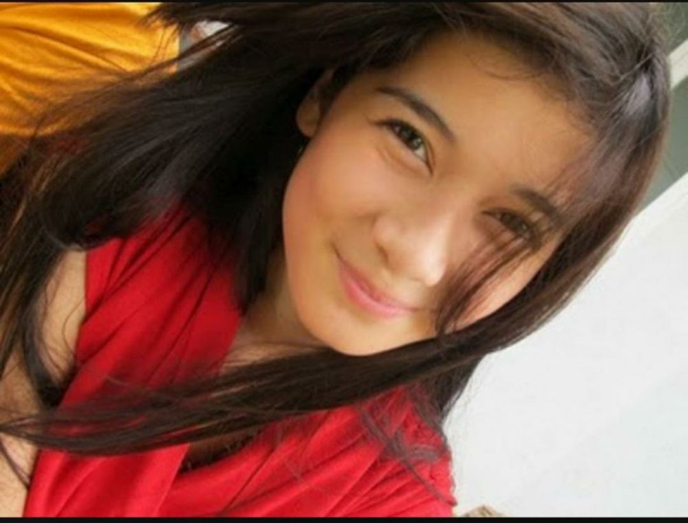 Artis cantik ini dulu bintang FTV sekarang jadi hot mom, intip 11 potret lawasnya saat masih berakting