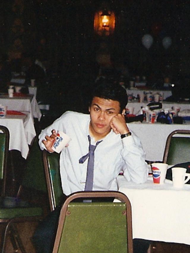 Anak Teknik Mesin ITB ini ternyata sutradara Joko Anwar, 9 potret transformasinya bikin pangling