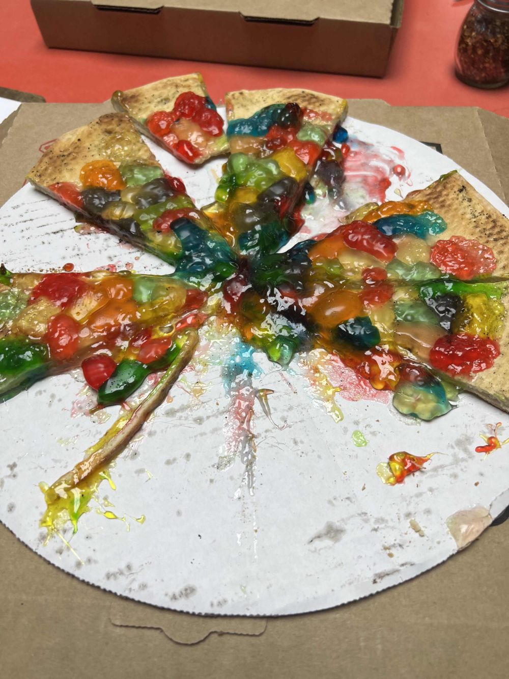 Absurdnya kelewatan, 11 potret kocak kombinasi makanan paling aneh ini bikin mikir dua kali