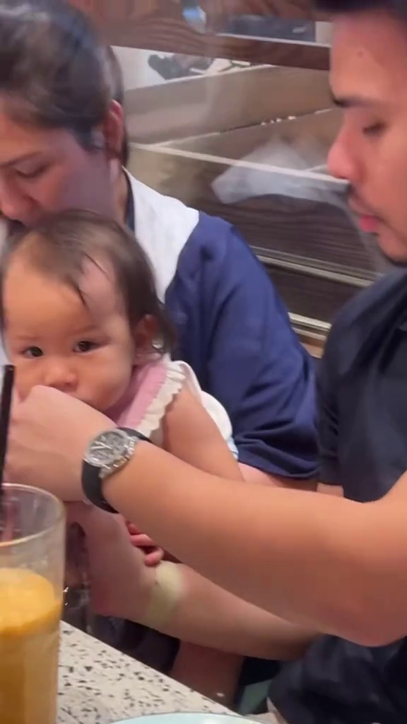 Tampil natural saat momong anak, 9 potret penampilan Jessica Mila jadi sorotan