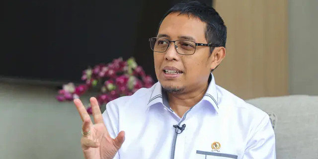 Dua pekan lalu umumkan mundur, Hasan Nasbi kini kembali ngantor, sebut diperintahkan lanjut pimpin PCO