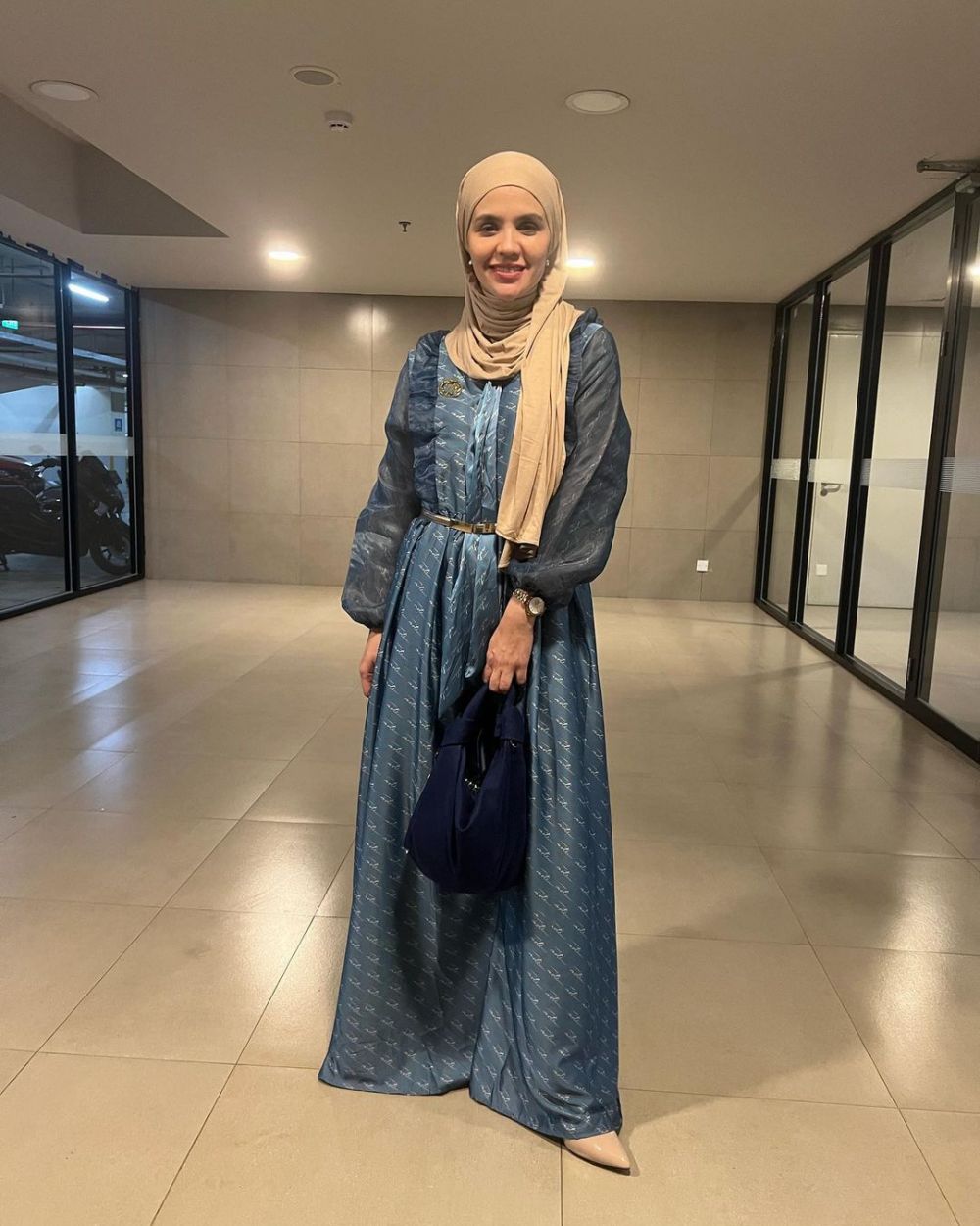 Dulunya artis top kini pilih jadi ibu rumah tangga, begini nasib bocah berambut bondol ini