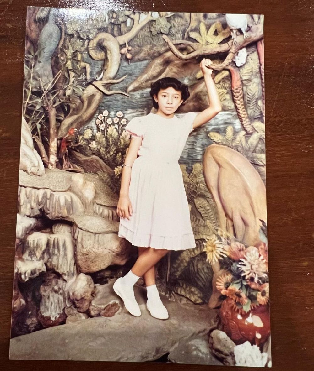 Bocah ini awal karier jadi backing vocal, kini sukses jadi ratu soundtrack film dan punya rumah mewah