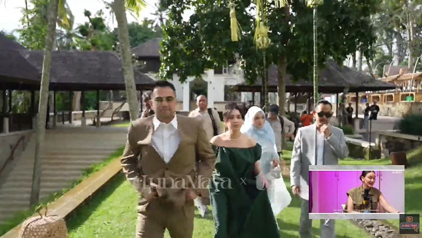 Hanya undang sahabat dekat, ini potret 9 seleb hadiri akad nikah Luna Maya dan Maxime Bouttier