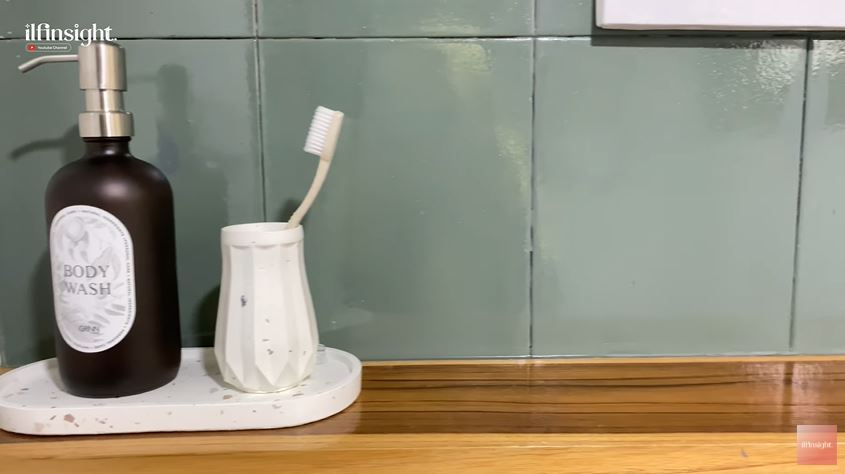 Renovasi kamar mandi jadul dan jorok low bujet cuma Rp2 jutaan, intip 9 potret hasilnya jadi estetik