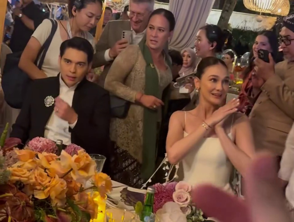 Sahabat spill resepsi pernikahan Luna Maya dan Maxime Bouttier, ini 9 potretnya