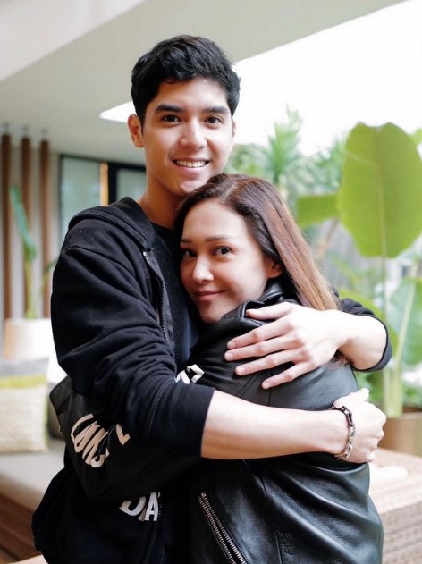 Acara diatur oleh Ahmad Dhani, Maia Estianty tegas tak hadir di resepsi Al dan Alyssa, ini alasannya