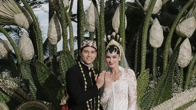 Luna Maya dapat mahar logam mulia 7,5 gram dan uang 2.025 dolar Amerika, menyimpan makna mendalam