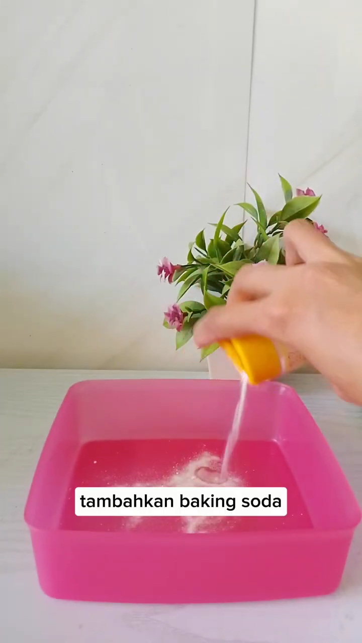 Trik mengubah sendok kusam jadi kinclong lagi sekarang tanpa direndam sabun cuci piring