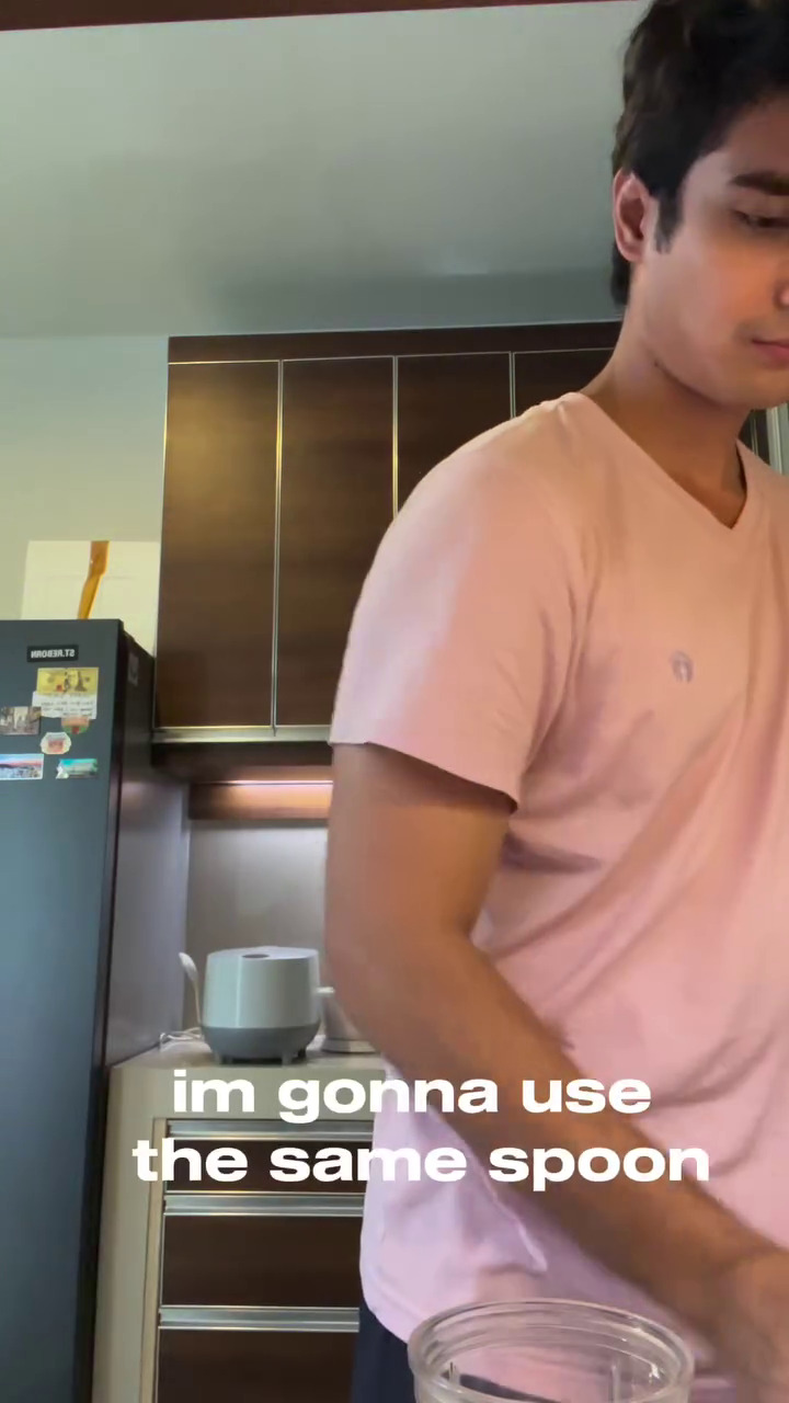 Hobi masak, ini 9 potret dapur Cinta Brian yang simpel pol, minim perabotan