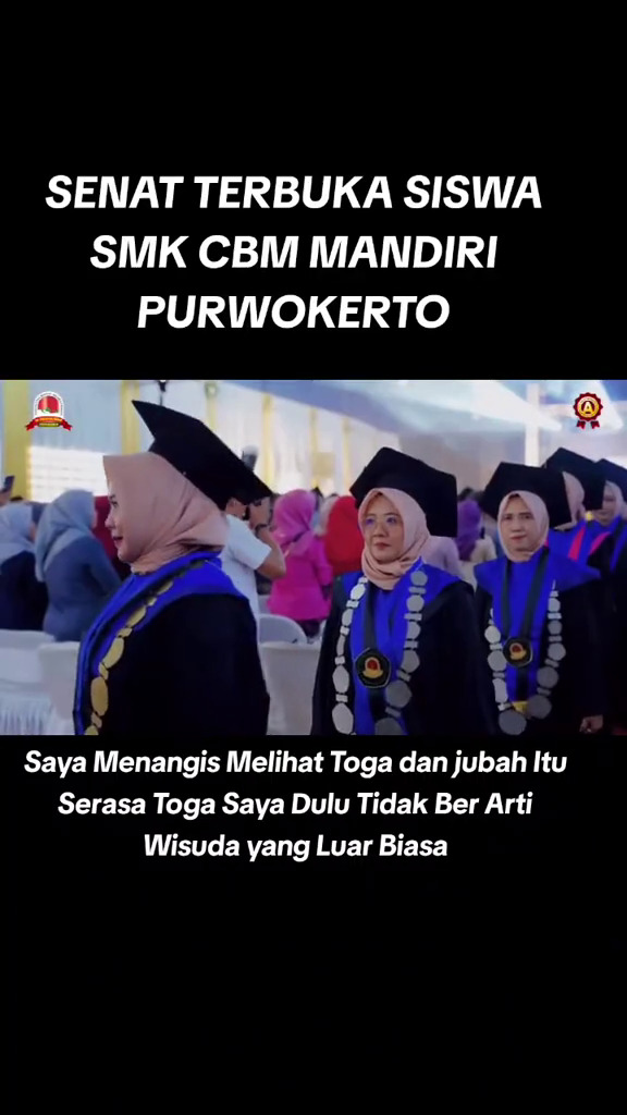 Viral wisuda SMK di Purwokerto layaknya prosesi kelulusan di universitas, pakai toga dan kalung rektor