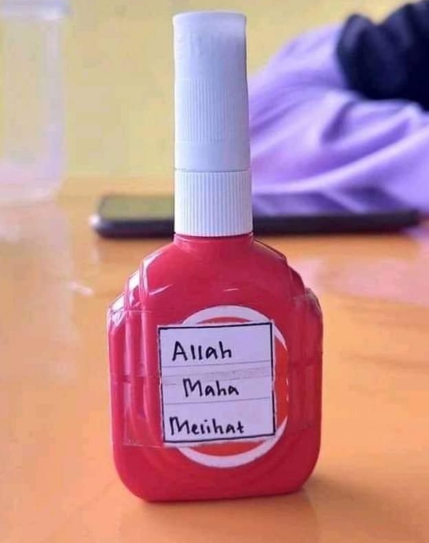 11 Cara absurd orang amankan barang ini nyelenehnya kebangetan, bikin ngakak sambil geleng kepala