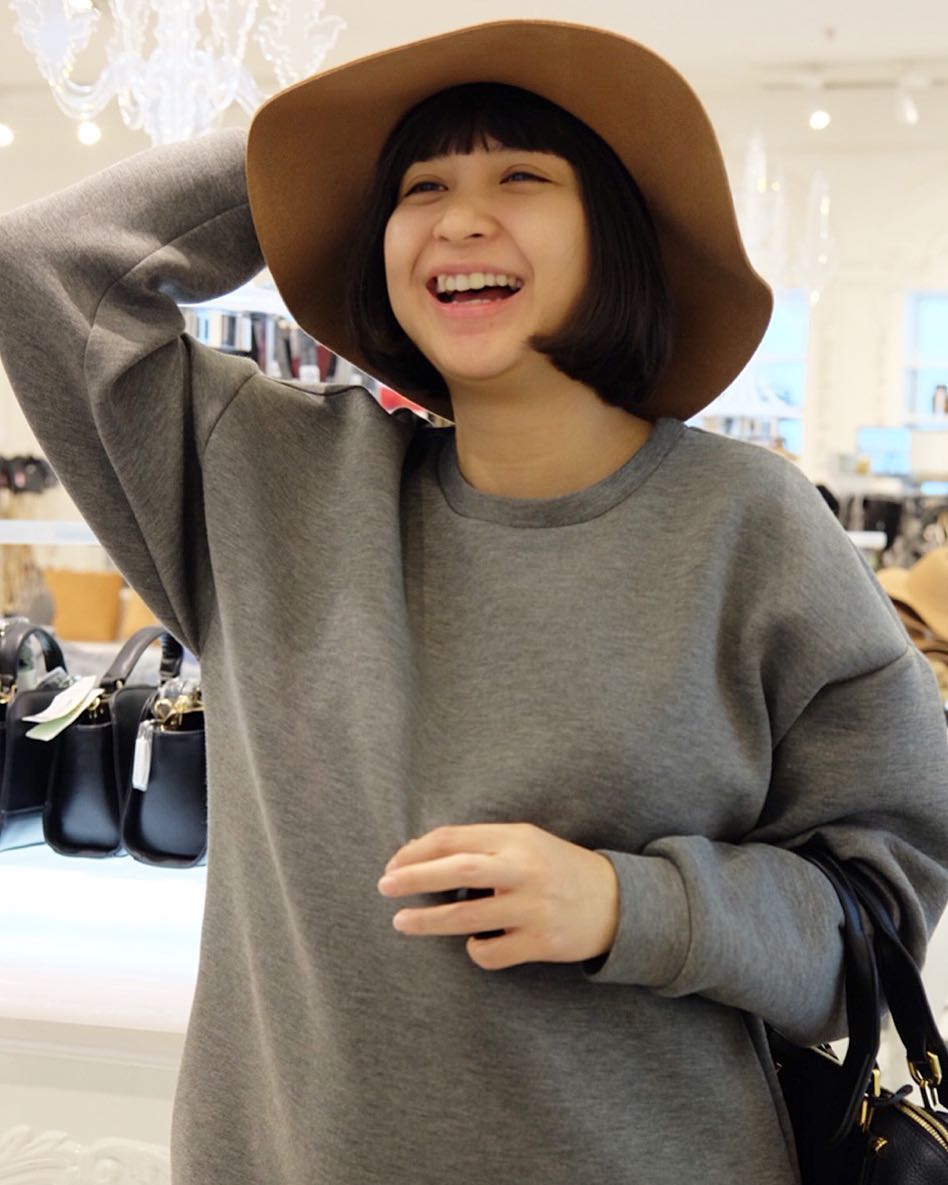 Pernah jadi ratu FTV kini masih imut meski punya 2 anak, 11 potret transformasi bocah ini manglingi