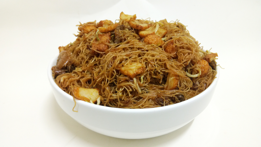 7 Resep bihun goreng enak 2025 yang gampang dibuat dan bikin ketagihan