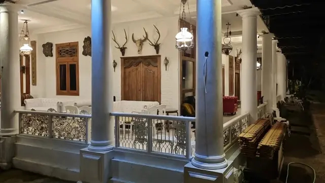Desain bergaya kolonial, 6 potret mewah villa Ahmad Dhani di Bogor yang luasnya 6.000 meter persegi