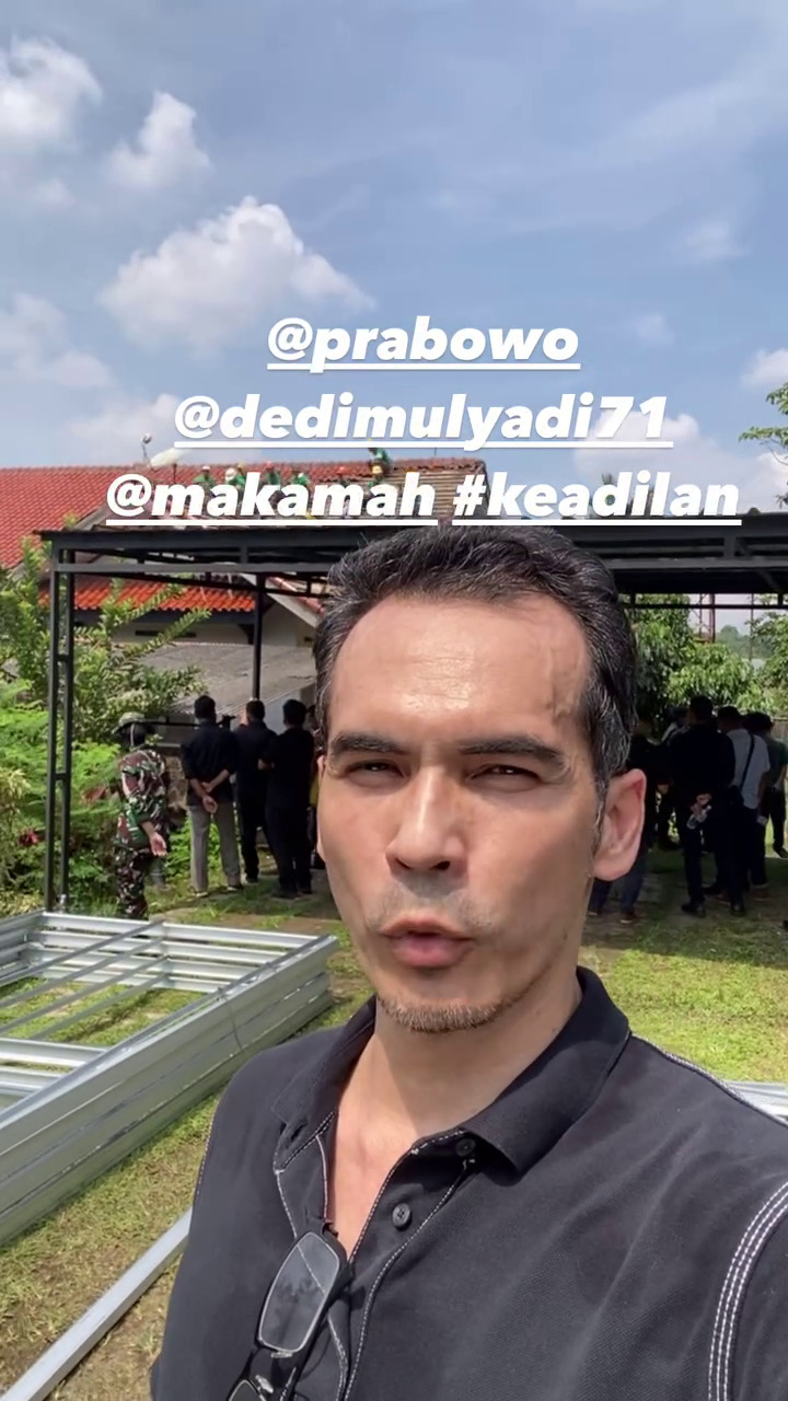 9 Potret rumah Atalarik Syach dibongkar aparat terkait sengketa tanah, akui tak dapat surat pemberita