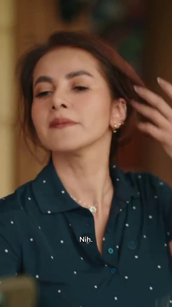 Putuskan lepas hijab, ini potret penampilan Olla Ramlan saat kembali main sinetron