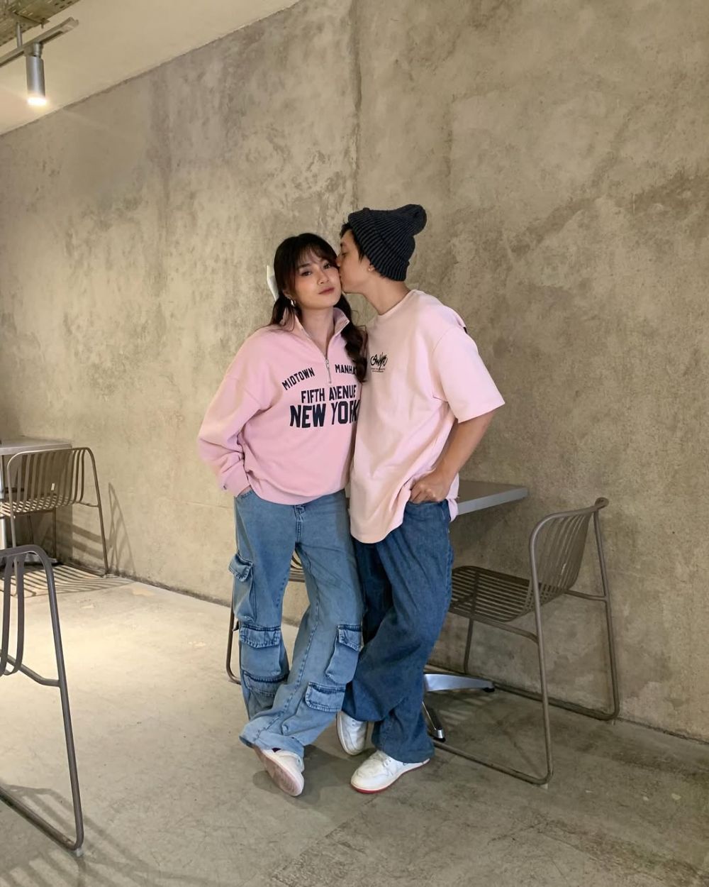 Dapat restu dari keluarga meski beda usia 8 tahun, ini 9 potret mesra Dara The Virgin dan Jaime Alvaro